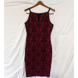 Curvy Body Con Baroque Crushed Velvet Dress